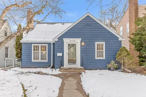 2196 Hartford Ave, Saint Paul, MN 55116