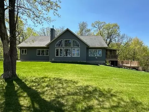 49521 300th St, Henning, MN 56551