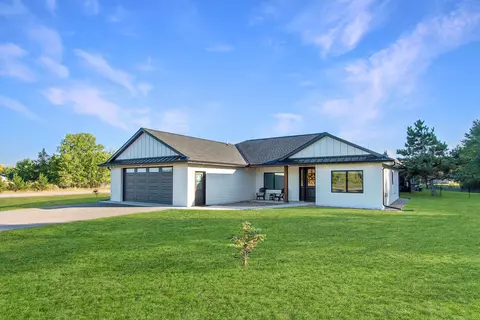 5267 Jordan Rd, Baxter, MN 56425