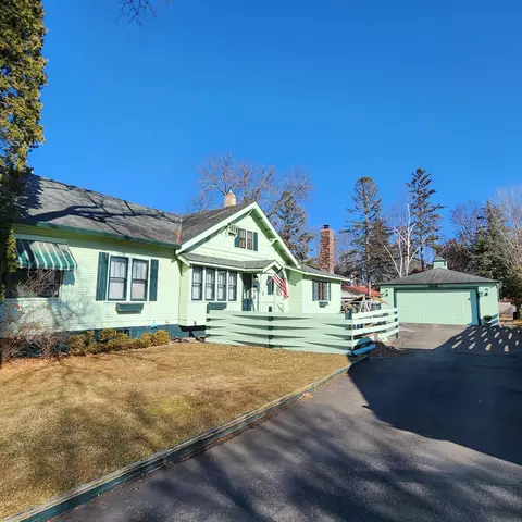 308 3rd St NE, Little Falls, MN 56345