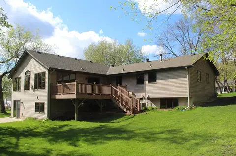982 86th Ave NW, Coon Rapids, MN 55433