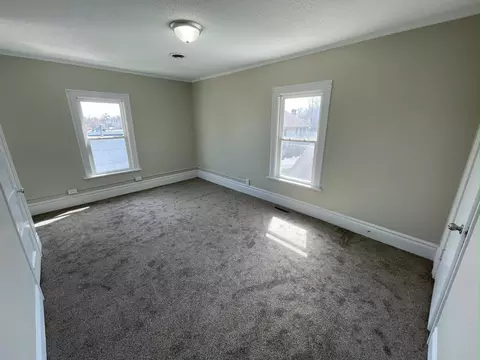 207 1st Ave SW, Austin, MN 55912