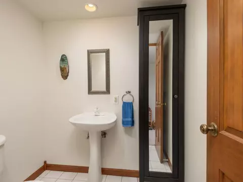8807 Beard Ave S, Bloomington, MN 55431 photo 24