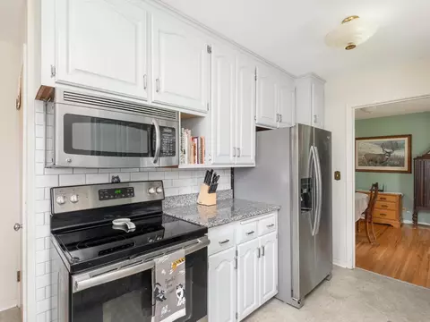 8807 Beard Ave S, Bloomington, MN 55431 photo 11