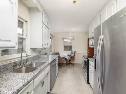 8807 Beard Ave S, Bloomington, MN 55431 photo 12