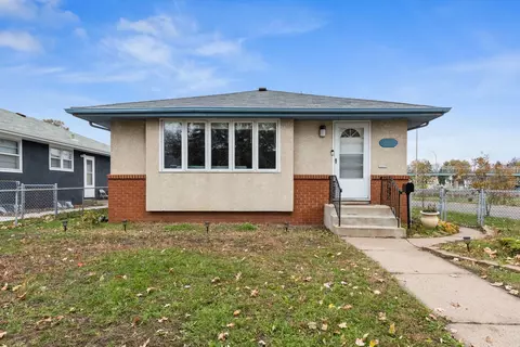 5737 39th Ave S, Minneapolis, MN 55417