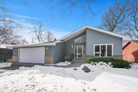 1810 26th Ave NW, New Brighton, MN 55112