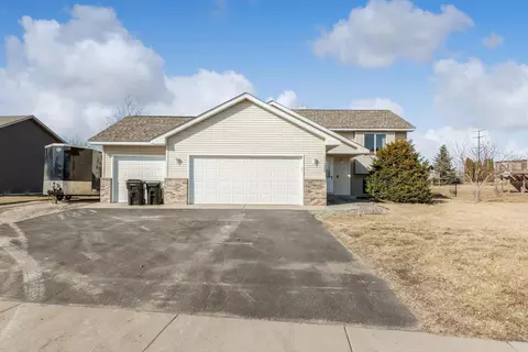 11220 Diane Ave, Becker, MN 55308