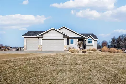 25850 Freeborn Ave, New Prague, MN 56071