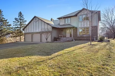 6416 Lynn Way, Woodbury, MN 55129