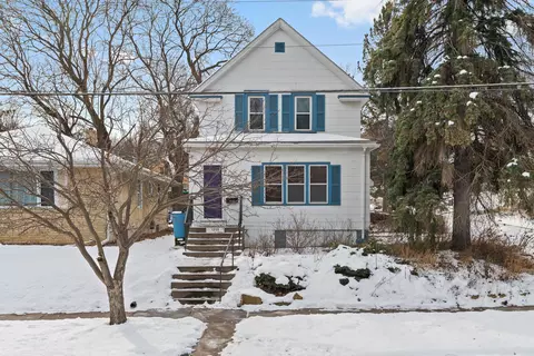 1206 Pacific St, Saint Paul, MN 55106