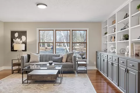 Living - 2875 Pheasant Cir, Mound, MN 55364 photo 2 of 10