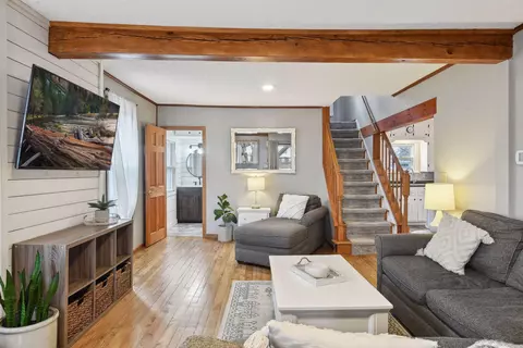 232 S Spruce St, Waconia, MN 55387