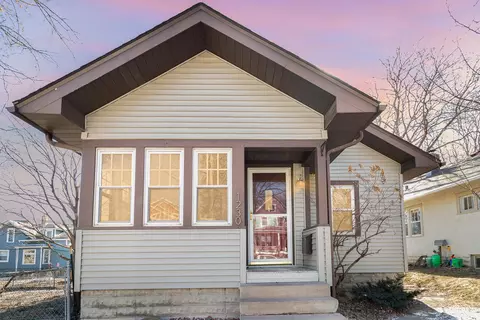 1230 James Ave, Saint Paul, MN 55105