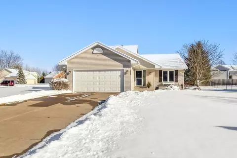 1049 Bonnieview Dr, Woodbury, MN 55129