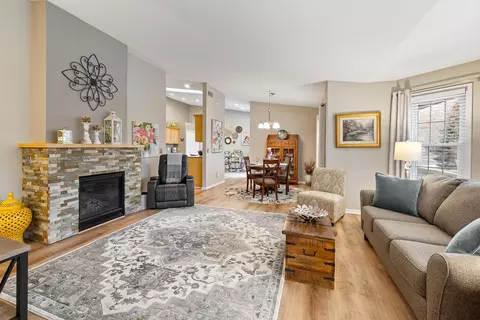 3478 Trails End Rd, Eagan, MN 55123 photo 4