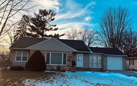 1010 Walnut St, Hastings, MN 55033