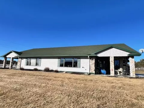 306 Olson Ct NE, Bagley, MN 56621 photo 3