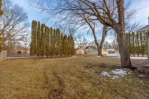 View/Area - 931 9th Ave SW, Faribault, MN 55021 photo 1 of 1