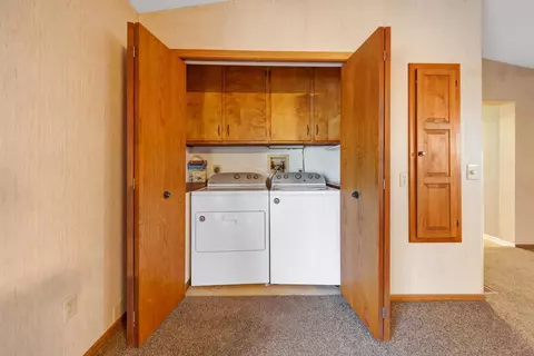 Kitchen - 931 9th Ave SW, Faribault, MN 55021 photo 3 of 3