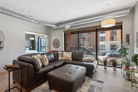 4525 Park Commons Dr #102, Saint Louis Park, MN 55416