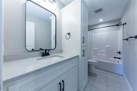 Bath - 16463 Sanctuary Way, Brainerd, MN 56401 photo 7 of 9