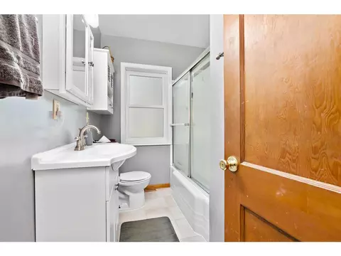 4904 Main St E, Maple Plain, MN 55359 photo 8
