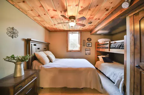 Bedroom - 38914 W Arrowhead Dr, Pine River, MN 56474 photo 7 of 10