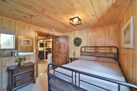 Bedroom - 38914 W Arrowhead Dr, Pine River, MN 56474 photo 9 of 10