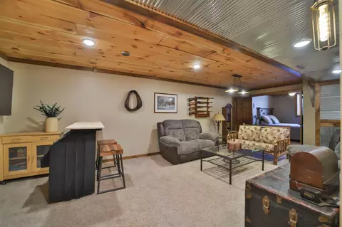 Living - 38914 W Arrowhead Dr, Pine River, MN 56474 photo 7 of 11