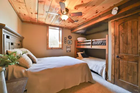 Bedroom - 38914 W Arrowhead Dr, Pine River, MN 56474 photo 8 of 10