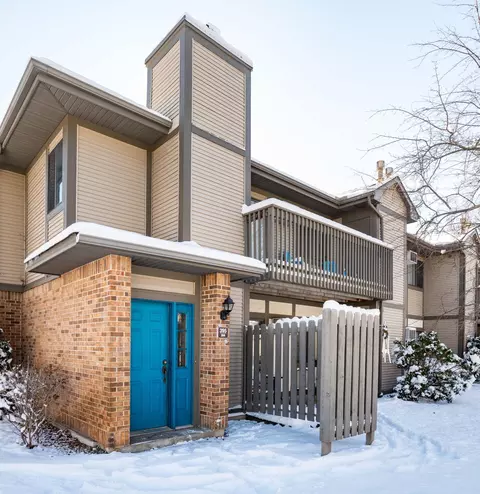 395 Shelard Pkwy #204, Saint Louis Park, MN 55426