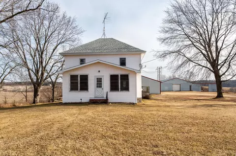 n7934 330th Street, Spring Valley, WI 54767