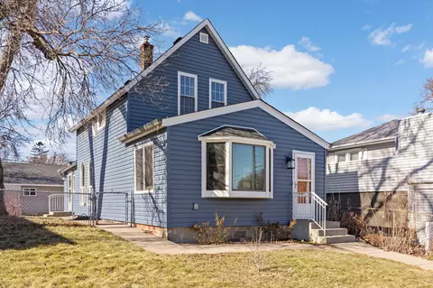 1063 Gorman Ave, West Saint Paul, MN 55118