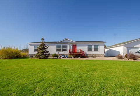 437 Paul Miller Ln NW, Bemidji, MN 56601