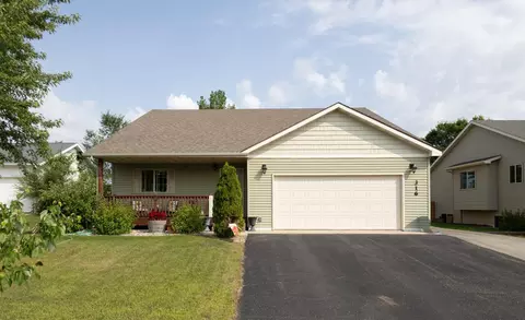 316 Homestead St, Detroit Lakes, MN 56501