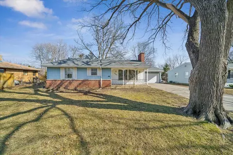 6305 Warren Ave S, Edina, MN 55439