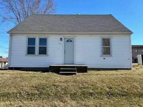 514 N Pine St, Caledonia, MN 55921