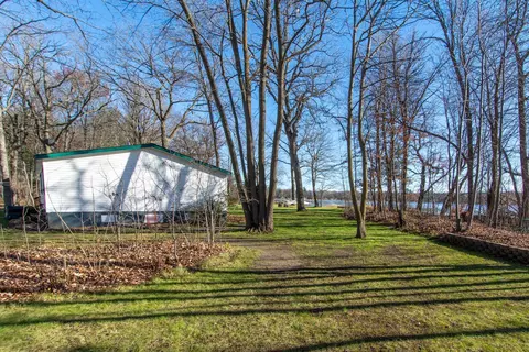 Exterior - 9646 Crescent Bay Rd, Brainerd, MN 56401 photo 7 of 12