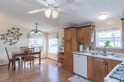 Kitchen - 9646 Crescent Bay Rd, Brainerd, MN 56401 photo 7 of 7