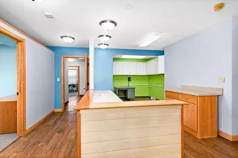 Kitchen - 4 W 5th St, Duluth, MN 55806 photo 3 of 5