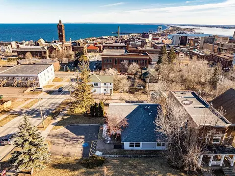 View/Area - 4 W 5th St, Duluth, MN 55806 photo 8 of 9