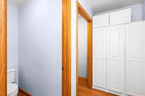 Entry Way - 4 W 5th St, Duluth, MN 55806 photo 2 of 2
