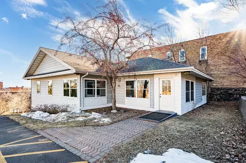 Exterior - 4 W 5th St, Duluth, MN 55806 photo 3 of 9