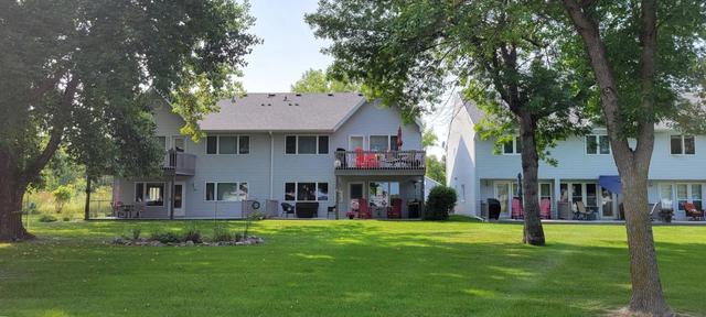 48009 Dunvilla Trl, Pelican Rapids, MN 56572