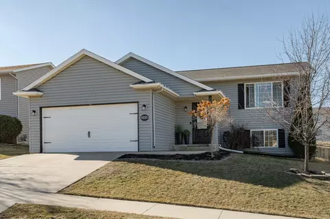 5333 Kingston Pl NW, Rochester, MN 55901
