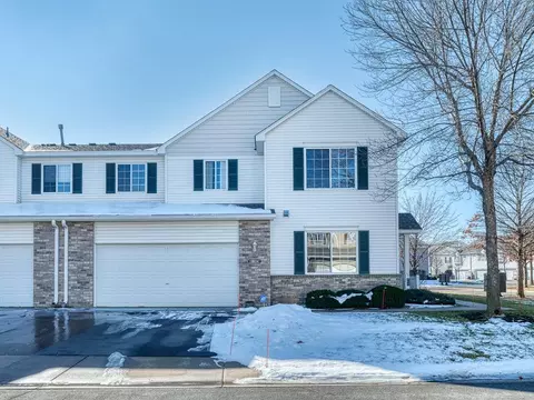 11011 Oak Grove Cir #C, Woodbury, MN 55129