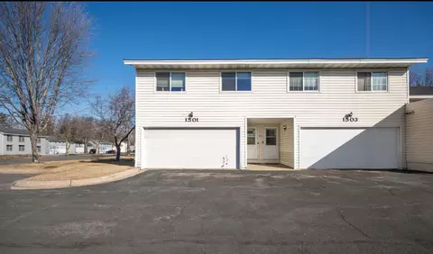 1501 4th Ave E, Shakopee, MN 55379