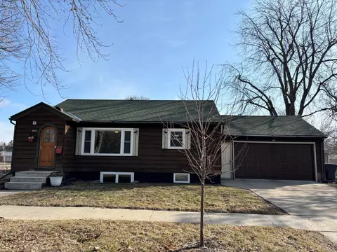 820 Turner St, Worthington, MN 56187