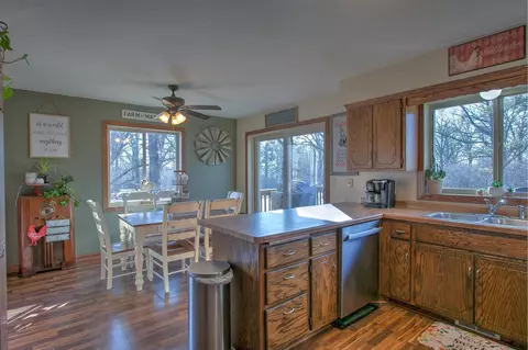 Kitchen - 8613 115th St, Milaca, MN 56353 photo 3 of 6